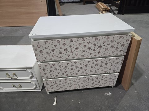 Chest of drawers (IKEA) 