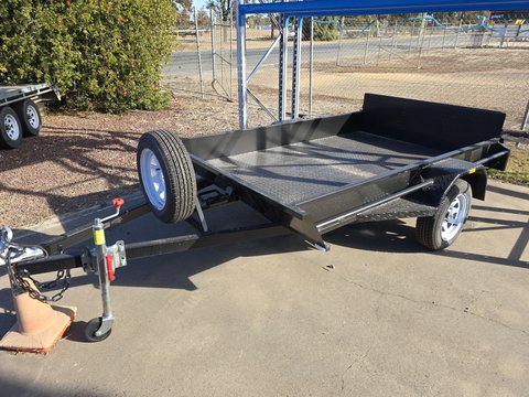 8x5 Golf Buggy Trailer with Sloped Front & Gas Strut