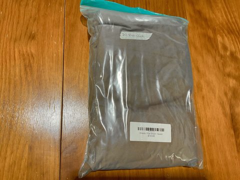 Sheets and Sheet Sets - "Queen", "Flat Sheet" "Queen" "Flat Sheet"