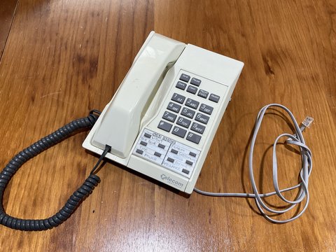 Phone - "Telecom Australia" "Telecom Australia"