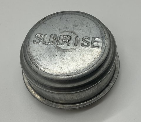 Dust Cap - Zinc - "2 1/2 2T"" "2 1/2 2T""