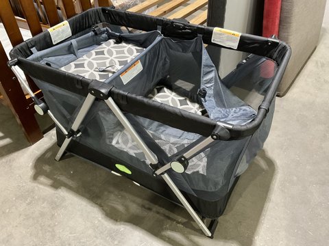 Thumbnail for Quick Smart Porta-cot - 2