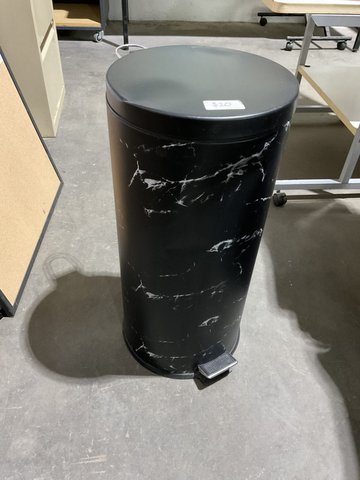 Rubish Bin - Black Marble Look
