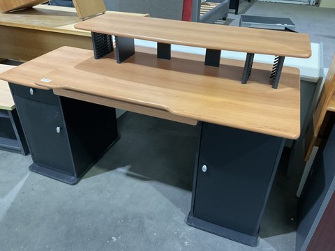 Compact Desk - Beech with Cupboard and short hob