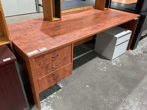 Straight Desk - Large Cherrywood with Drawers