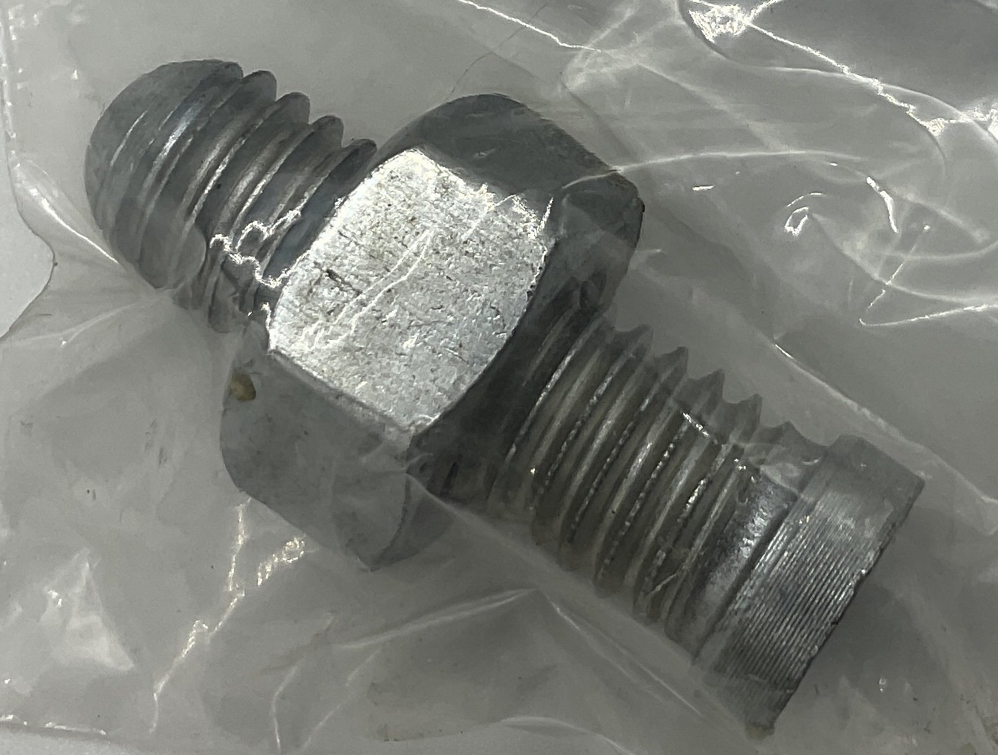 Ajustable Bolt for Coupling
