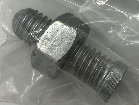 Ajustable Bolt for Coupling