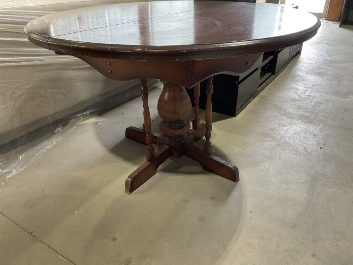 Round Wooden Extension Table - Ornate Leg